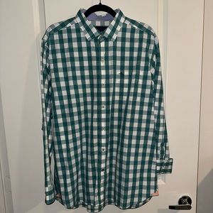 Men’s Tommy Bahama shirt, size large